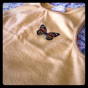 Cute mustard yellow crop